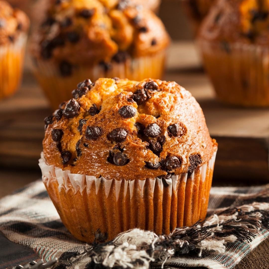 chocolate chip muffin